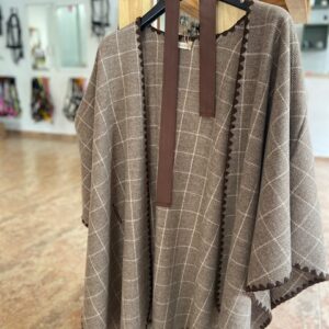 Capa ribete tweed mujer Pasión Morena